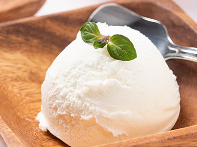 マスクメロンを丸ごとシャーベットにしたシャーベットの画像