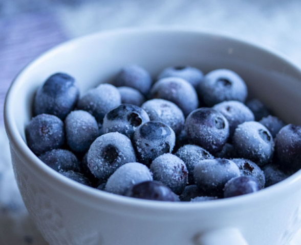 冷凍されたブルーベリーのイメージ画像