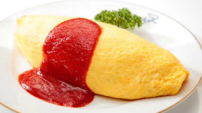 オムライスの名店・津々井監修のオムライス