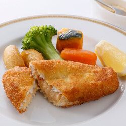 ＜銀座 みかわや＞舌平目かに肉包揚げ
