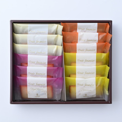 ＜日本橋 千疋屋総本店＞フルーツフィナンシェ 12個入