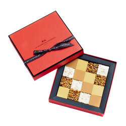 ＜ラ・メゾン・デュ・ショコラ＞タブレット ボックス