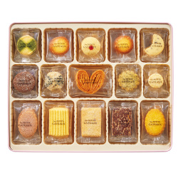 ＜東京會舘＞プティガトー