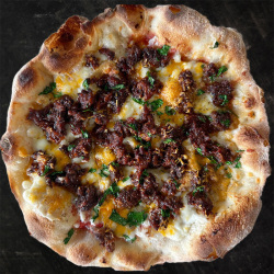 ＜Pizza Studio Tamaki＞北海道和牛の贅沢ボロネーゼ