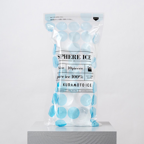 老舗氷店が手掛ける、抜群の存在感とその美しさでロックを存分に楽しめる丸氷