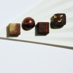 ＜Chocolaterie & Bar ROND-POINT（ロンポワン） by Hirofumi Tanakamaru＞火の国