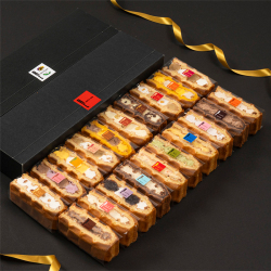＜R.L（エール・エル）＞【10月限定】季節のワッフルケーキ20個セット（ソース付き）