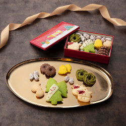 ＜ヨーグルト フォーシーズンズ＞ヨーグルトクリスマスクッキー缶 小