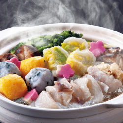 ＜金沢 金城樓＞能登のふぐ（金沢塩麹漬）の料亭鍋セット 