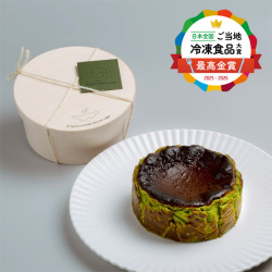 ＜デセール カフェ マルトシカク＞ニイガタ ムラカミ ティー クリームチーズケーキ