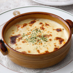 ＜ホテルニューグランド＞シーフードドリア