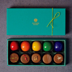 ＜Artichoke chocolate（アーティチョークチョコレート）＞Farmer’s ボンボンショコラ 10
