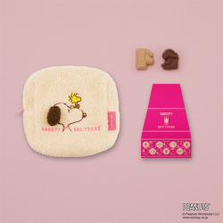 ＜スヌーピー meets ブリュイエール＞もこもこスクエアポーチ