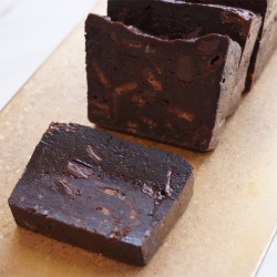 ＜ムニアンカッショク＞ガトームニアン - ミエル・ギンザ