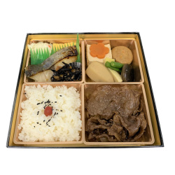 ＜sun-mi高松＞黒毛和牛すき焼きと西京焼き弁当
