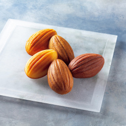 ＜アンフィニ＞グランド ピスターシュ 1個