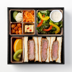 ＜西洋銀座＞牛フィレ肉のサンドイッチ弁当