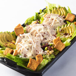 ＜サラダデリ マルゴ＞パーティサラダプレート チーズ好きのための極クラシックシーザーsalad