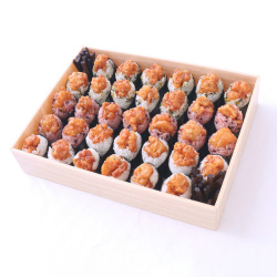 ＜地雷也＞三色天むす33個入