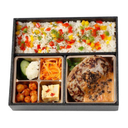 ＜西洋銀座＞ハンバーグトリュフ香るトマトクリームソース弁当（お渡し時間11時30分～12時30分限定）