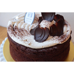 ＜アンフィニ＞ガトーショコラクラシック5号【店頭受取】