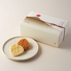 ＜小熊＞山むすび 2種16枚入（黒たまり・柚子胡椒）【店頭受取】