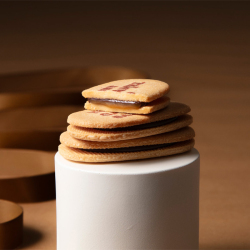 ＜ヨーグルトフォーシーズンズ＞ヨーグルトキャラメルサンド5枚入【店頭受取】