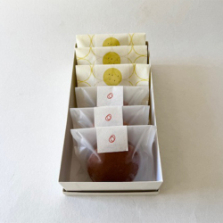 ＜菓心おおすが＞おいもさん・餅粉のどら焼き6個入【店頭受取】