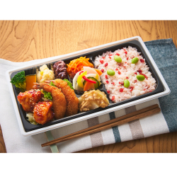 ＜RF1＞小海老フライの美味多彩bento【店頭受取】